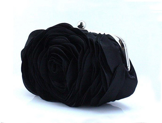 black clutch purses
