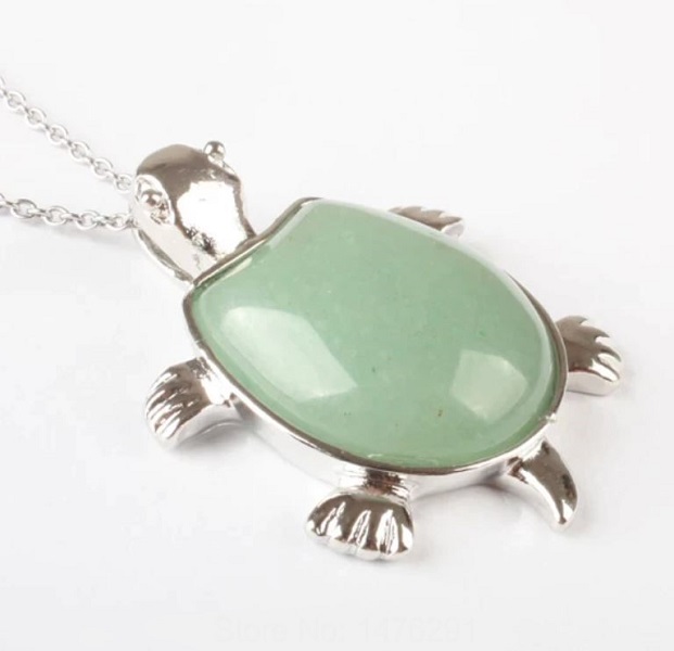 Rsslyn Matching Set Turtle Necklace with Earrings Mintgreen Color