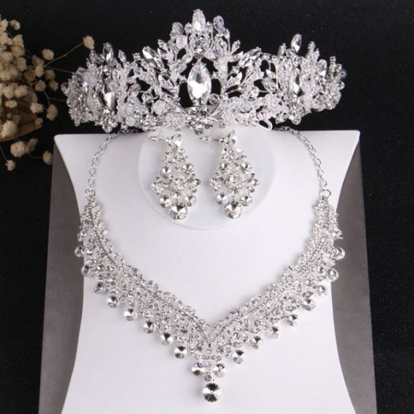 Rsslyn 3pcs Tiara Set for Women Crown, Necklace and Fashion Earrings for Women