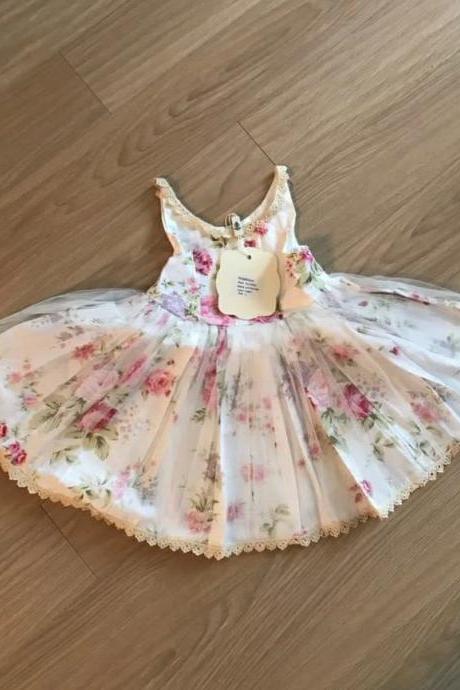 RSS Boutique White Dress for Baby Girls Summer and Spring Dress with Matching FREE White Headband