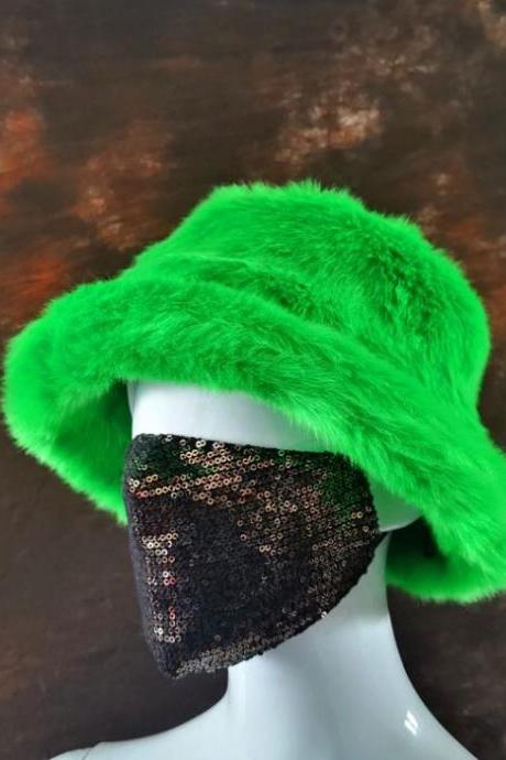 Merry Christmas To You Christmas Green Furry Hats for Women-Green Warm Faux Fur Bucket Hat-Winter Fisherman Hats