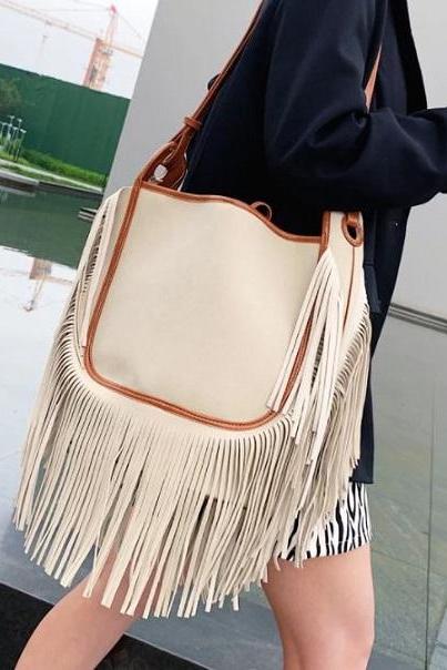 Rsslyn What a Beautiful Bucket Bag with Back to Back Tassels Fringe