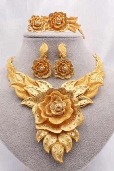 Rsslyn 3PCS/set Christmas Jewelries Queen Mary of Scotland Fine Golden Choker, Bracelet and Golden Earrings Set