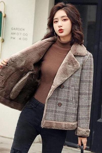 Rsslyn New Trendy Cropped Jackets for Women Warm Wool Beige Crop Jackets