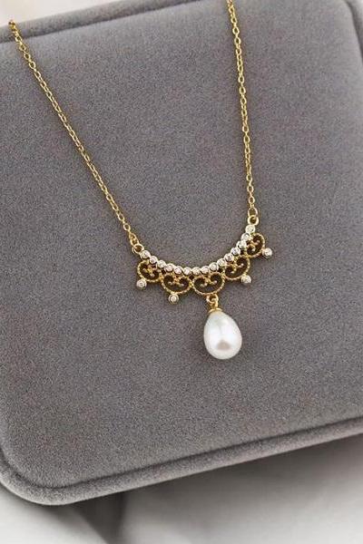 Rsslyn New Minimalist Necklaces Golden Hearts Pattern