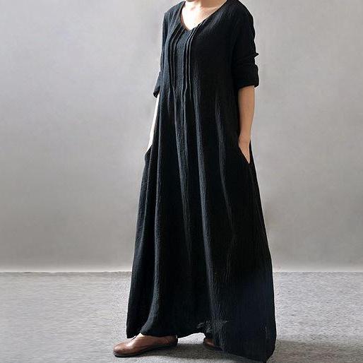 loose black dress